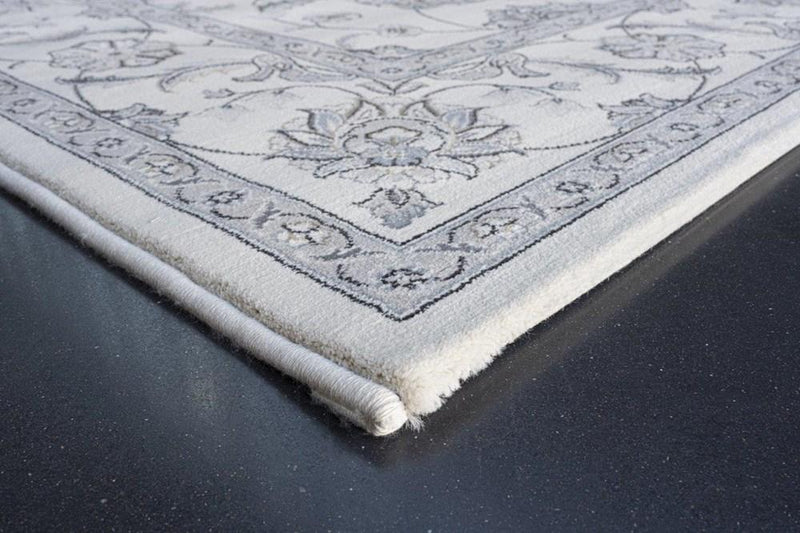 Nain Traditional Ivory Blue Rug