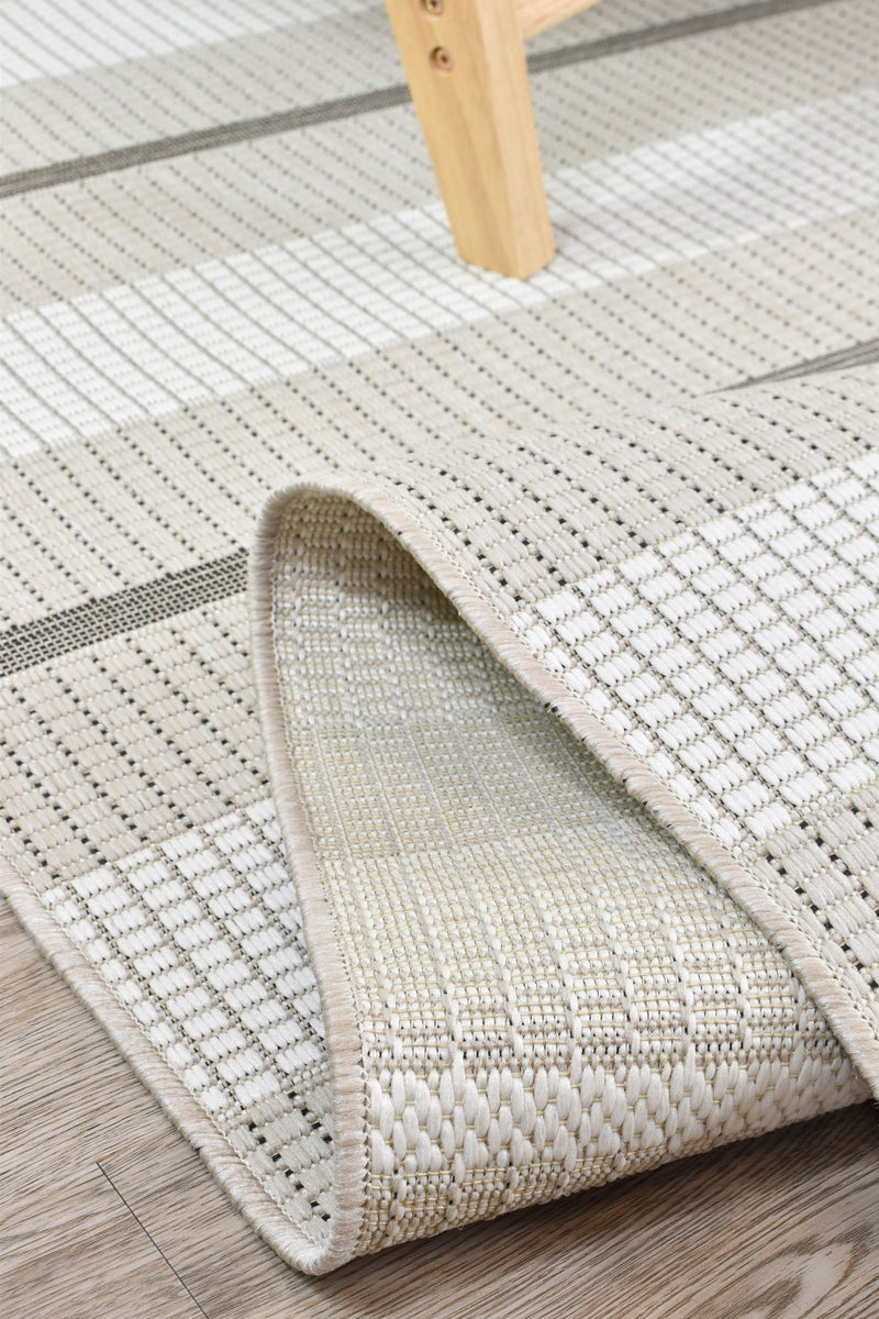 Alma 25 Beige Outdoor Rug