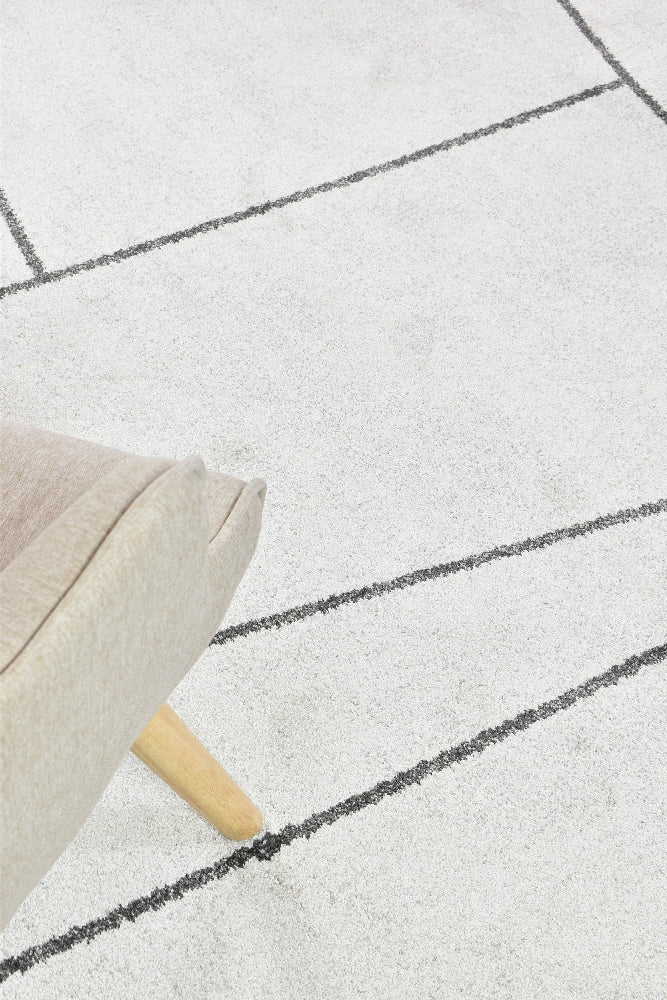 Chester 20 Pearl Rug