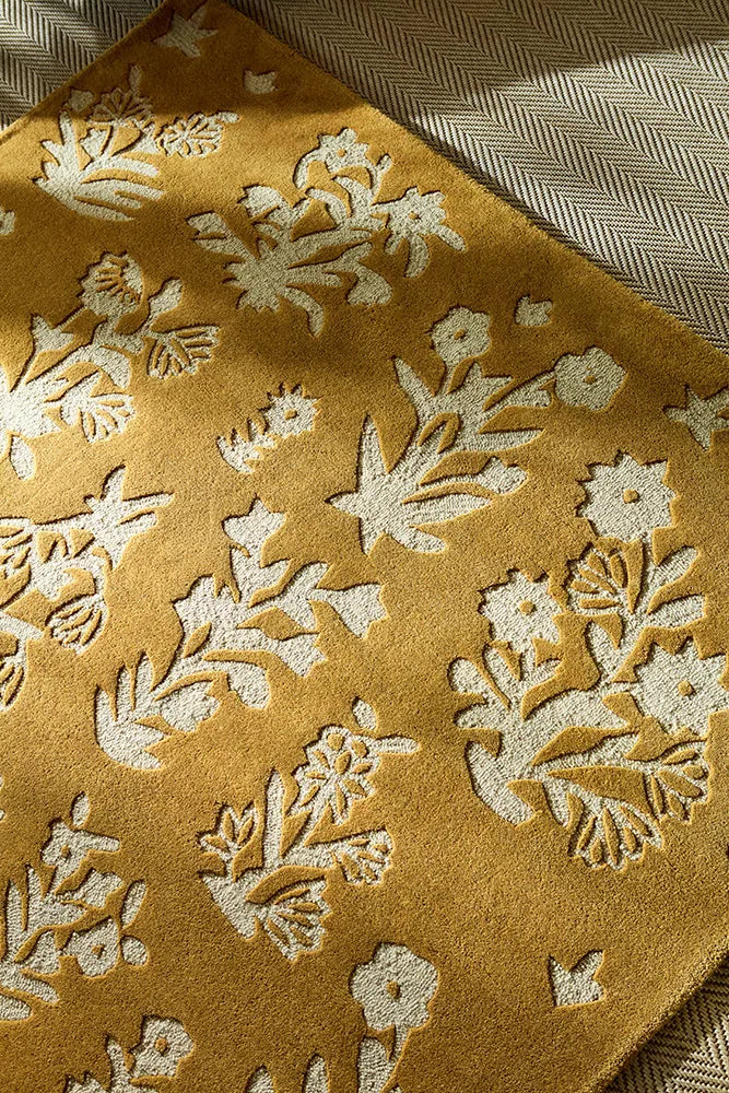 Sanderson Woodland Glade Gold 146806 Rug