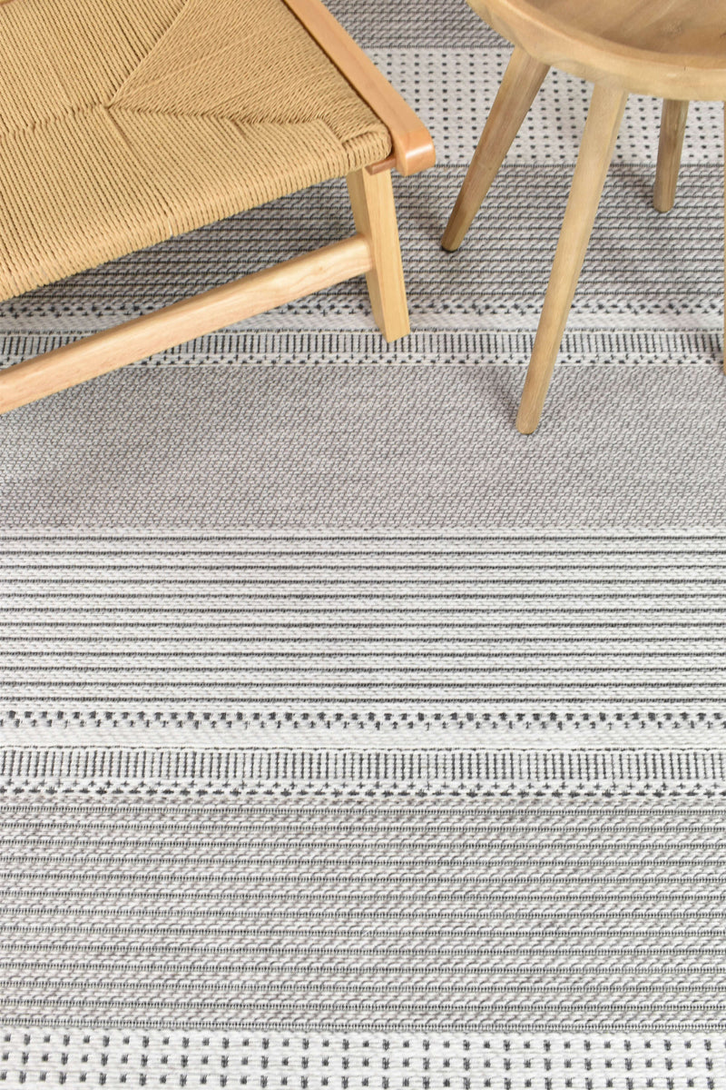 Vermont 37 Grey Outdoor Rug