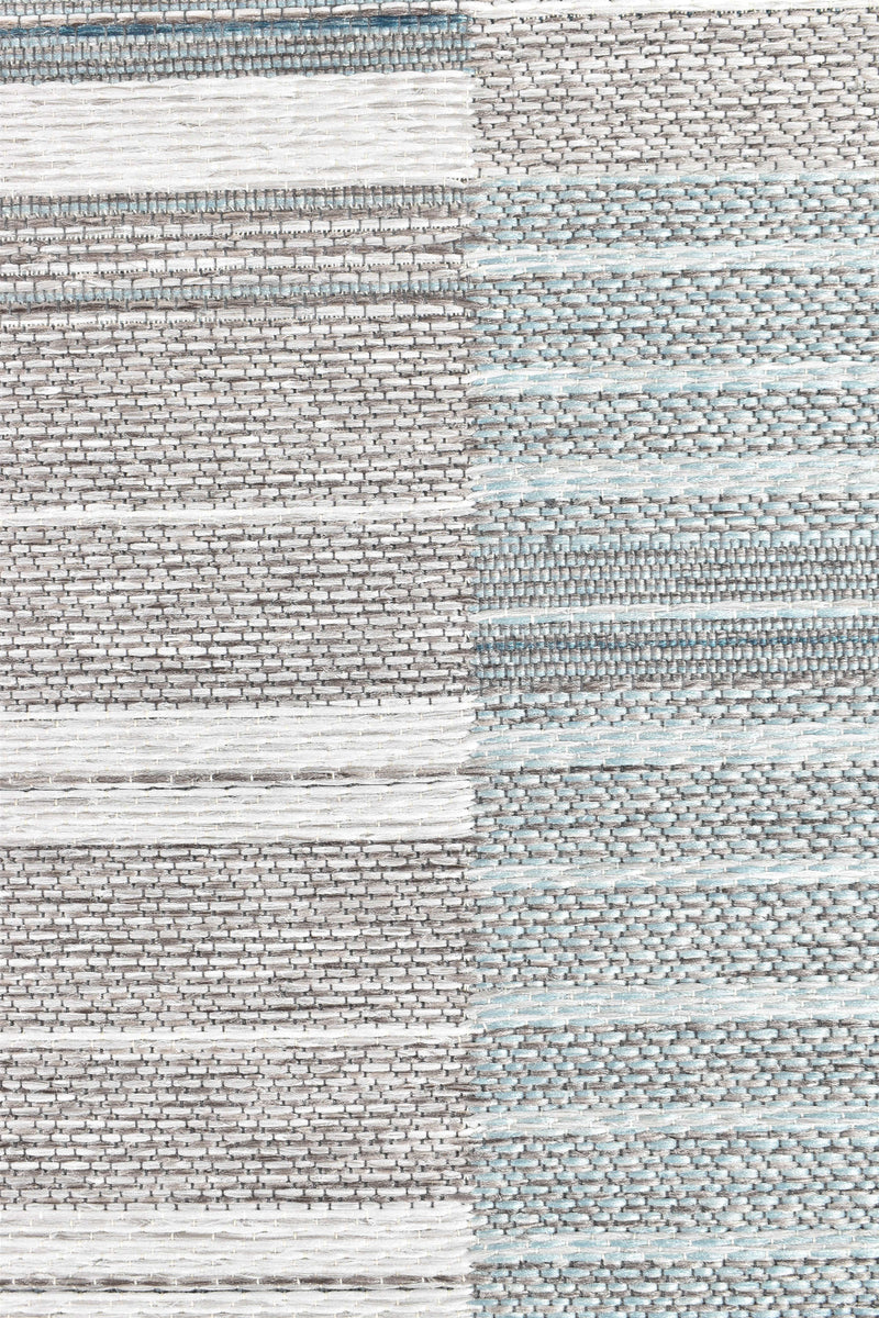 Vermont 54 Soft Blue Outdoor Rug
