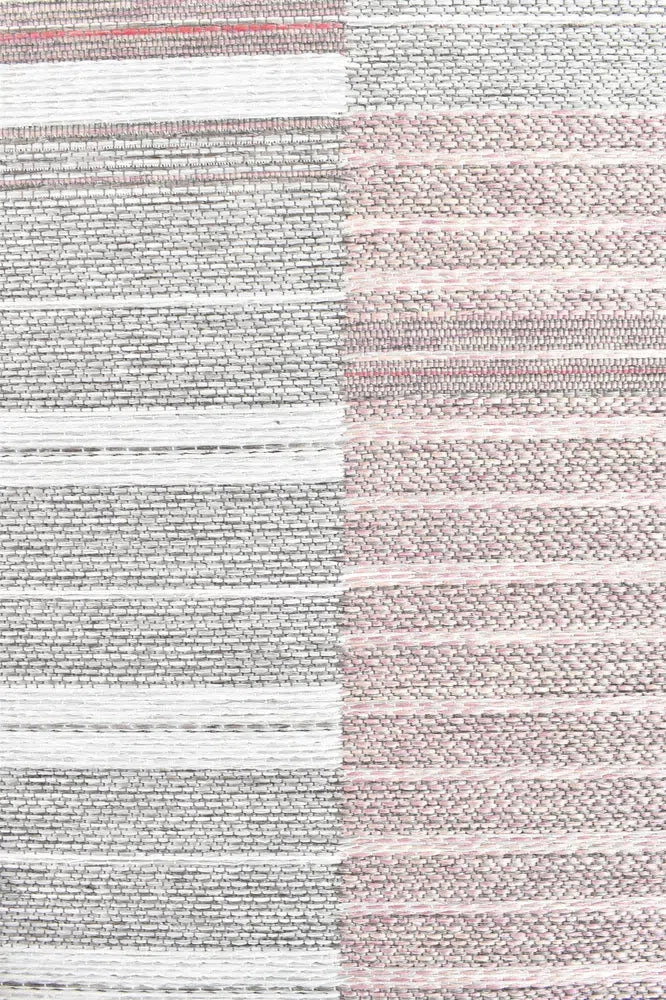 Vermont 54 Lilac Outdoor Rug