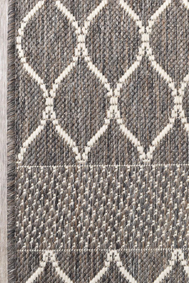 Alaska Indoor Outdoor 26 Grey Rug