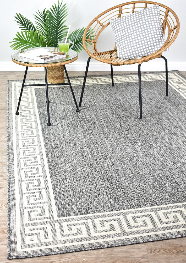 Alaska Indoor Outdoor 81 Light Grey Rug