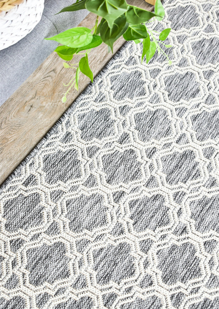 Alaska Indoor Outdoor 92 Light Grey Rug