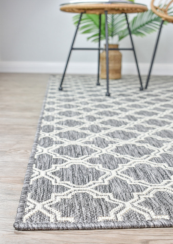 Alaska Indoor Outdoor 92 Light Grey Rug