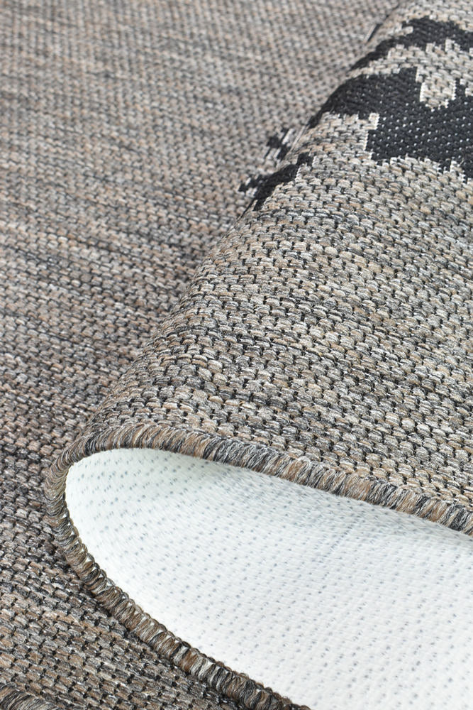 Alaska Indoor Outdoor 05 Brown Black Rug