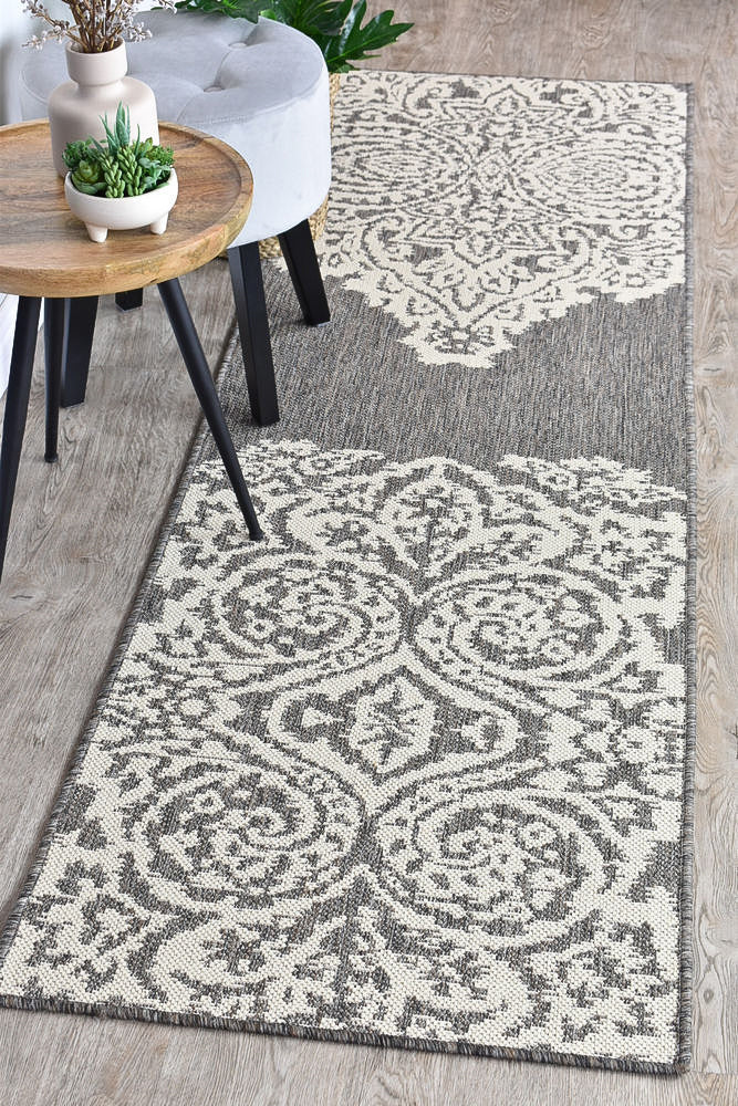 Alaska Indoor Outdoor 05 Brown Cream Rug