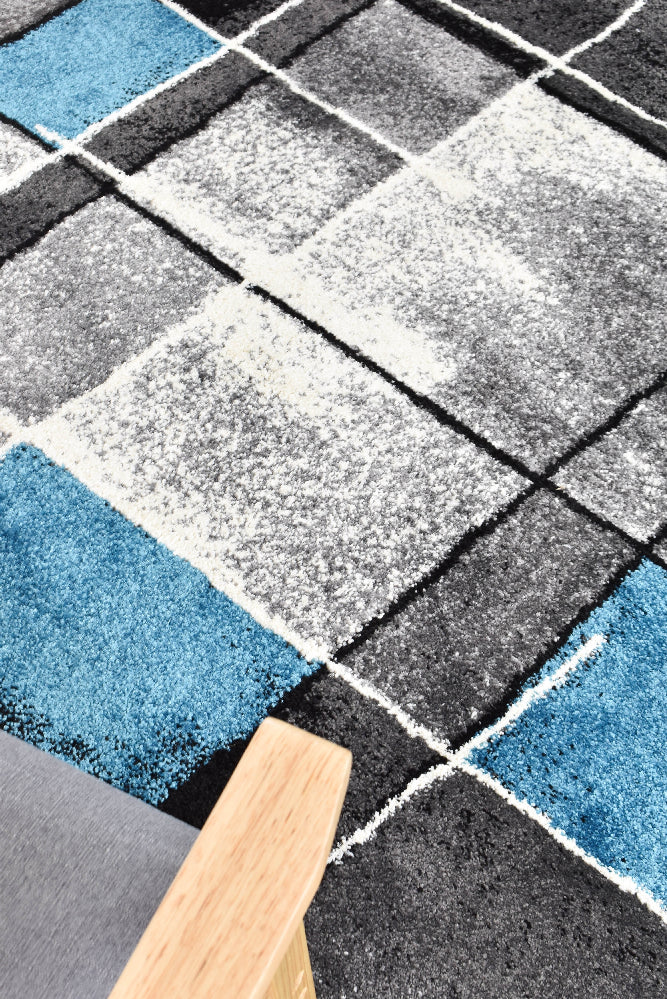 Dahlia 297 Turquoise Rug