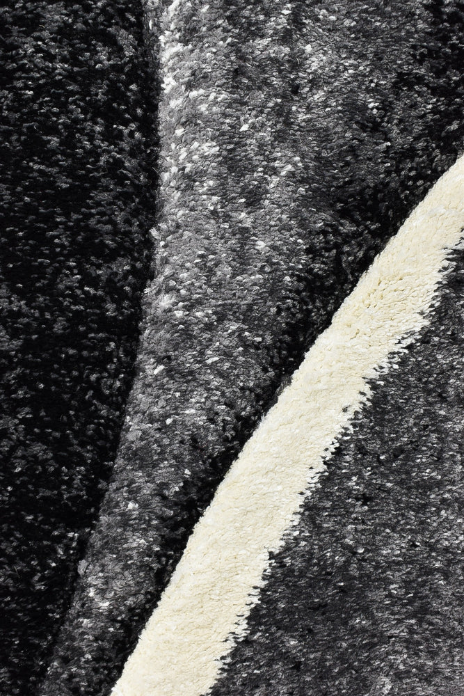 Dahlia 37 Dark Grey Rug