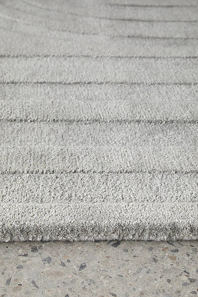 Summit Trail Grey Rug