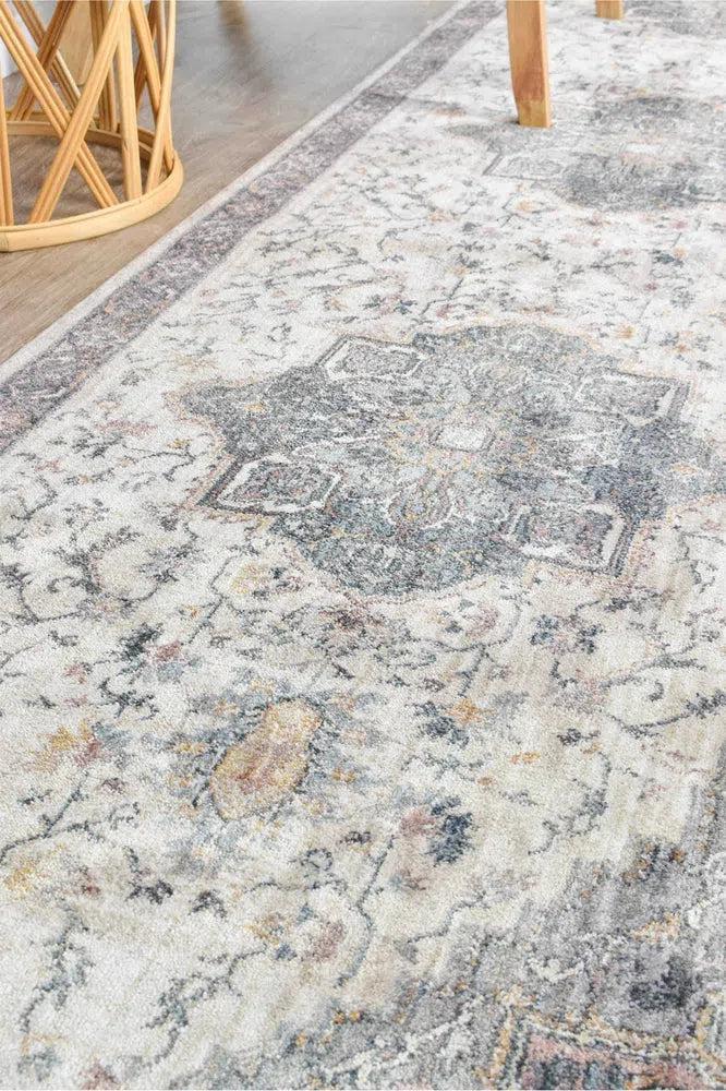 Novara Aurelia Rug