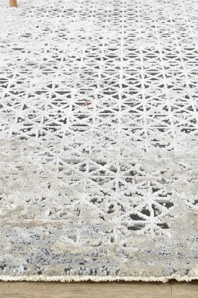 Havana 27 Beige Trellis Rug
