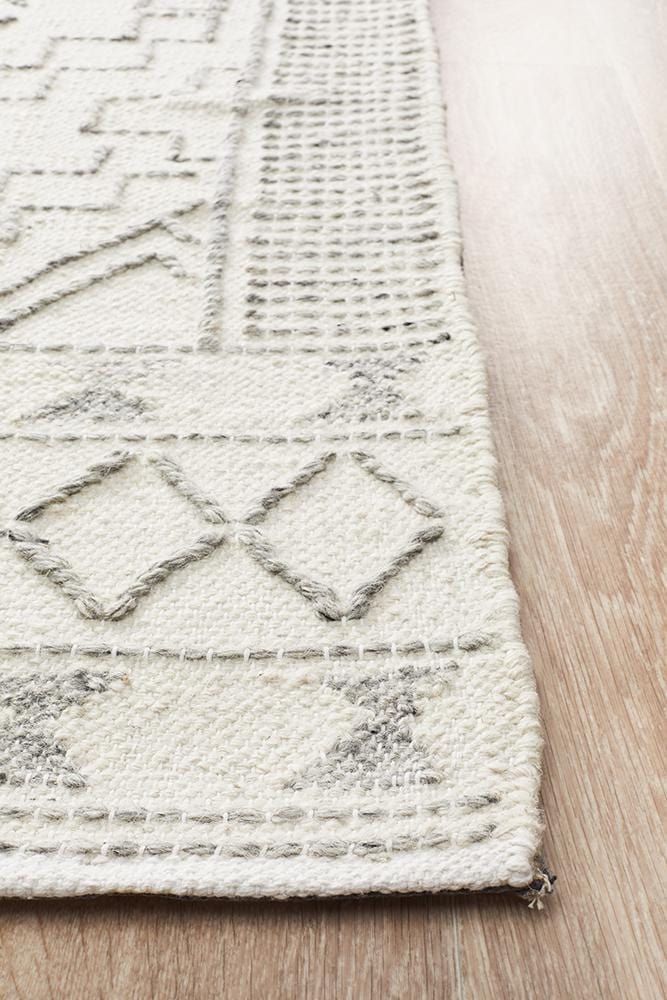 Hudson-Salena Rug Ivory