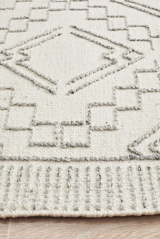 Hudson-Salena Rug Ivory
