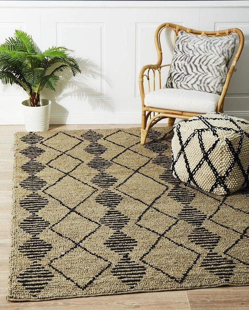 Kenya-Kenya Kasa Hand Woven Tribal Jute Rug