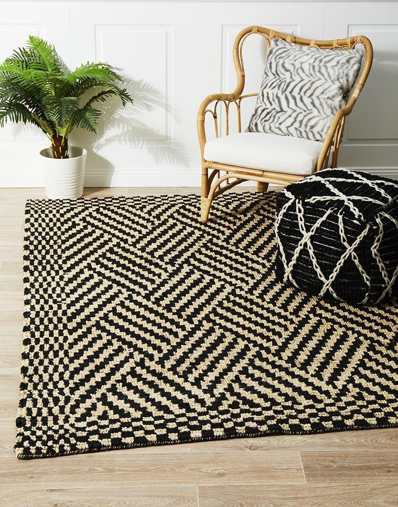 Kenya-Kenya Kimi Hand Woven Tribal Jute Rug