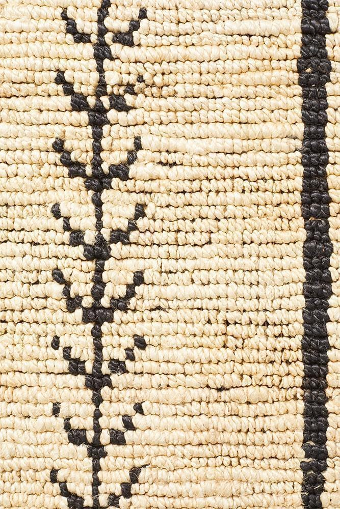 Kenya-Kenya Tumu Hand Woven Tribal Jute Rug