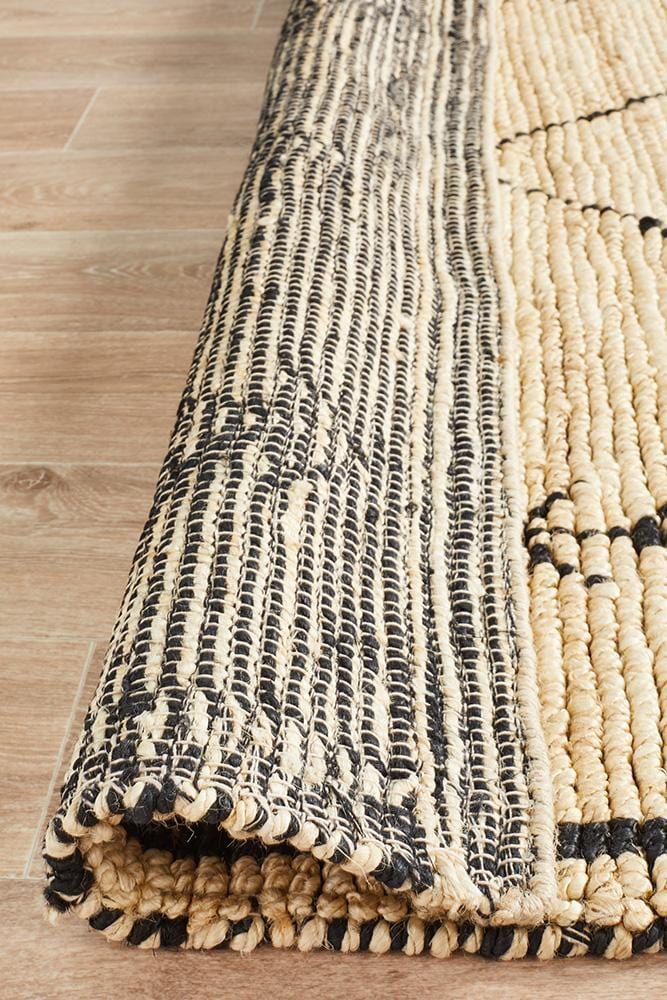 Kenya-Kenya Tumu Hand Woven Tribal Jute Rug