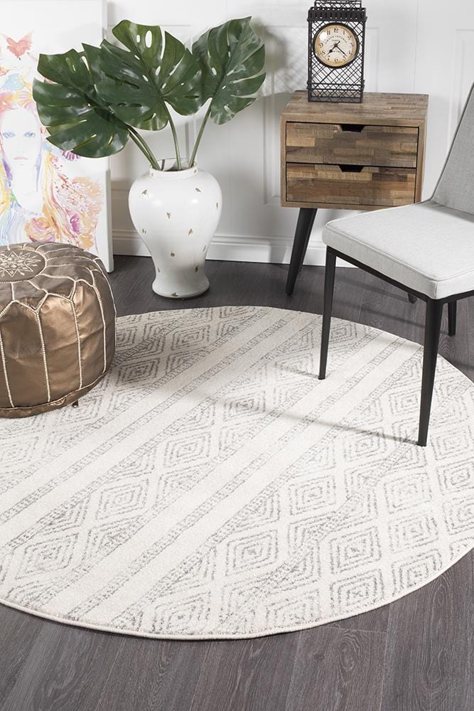 Oasis-Oasis Salma White And Grey Tribal Round Rug