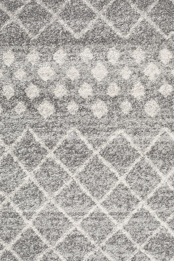 Oasis-Oasis Selma Silver Tribal Round Rug