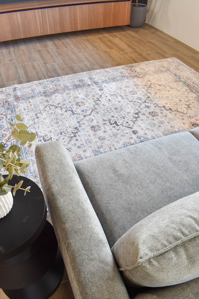 Novaro Casablanca Rug