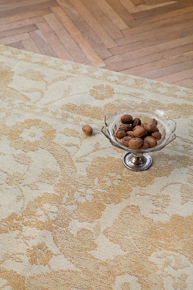 Laura Ashley Newborough Pale Gold 081606 Rug