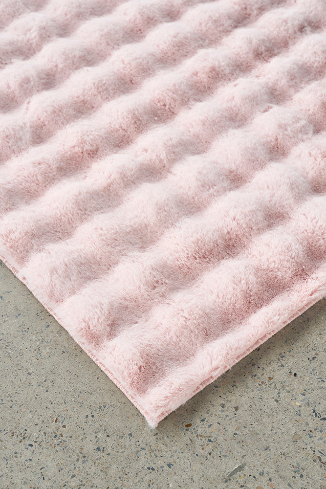 Bubble Blush Machine Washable Rug