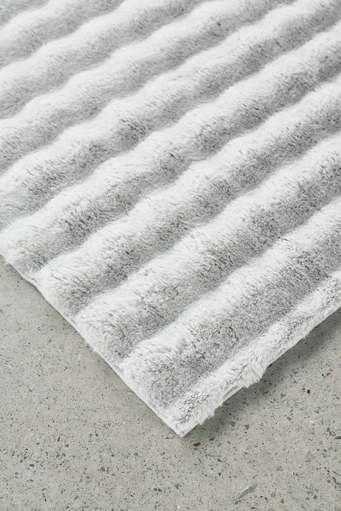 Bubble Silver Machine Washable Rug
