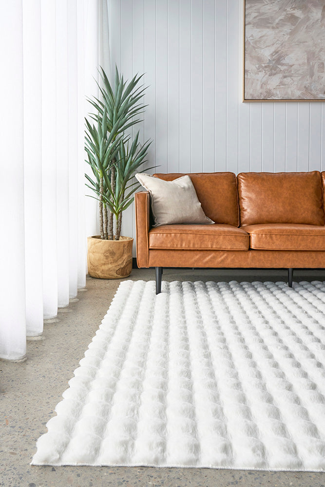 Bubble White Machine Washable Rug