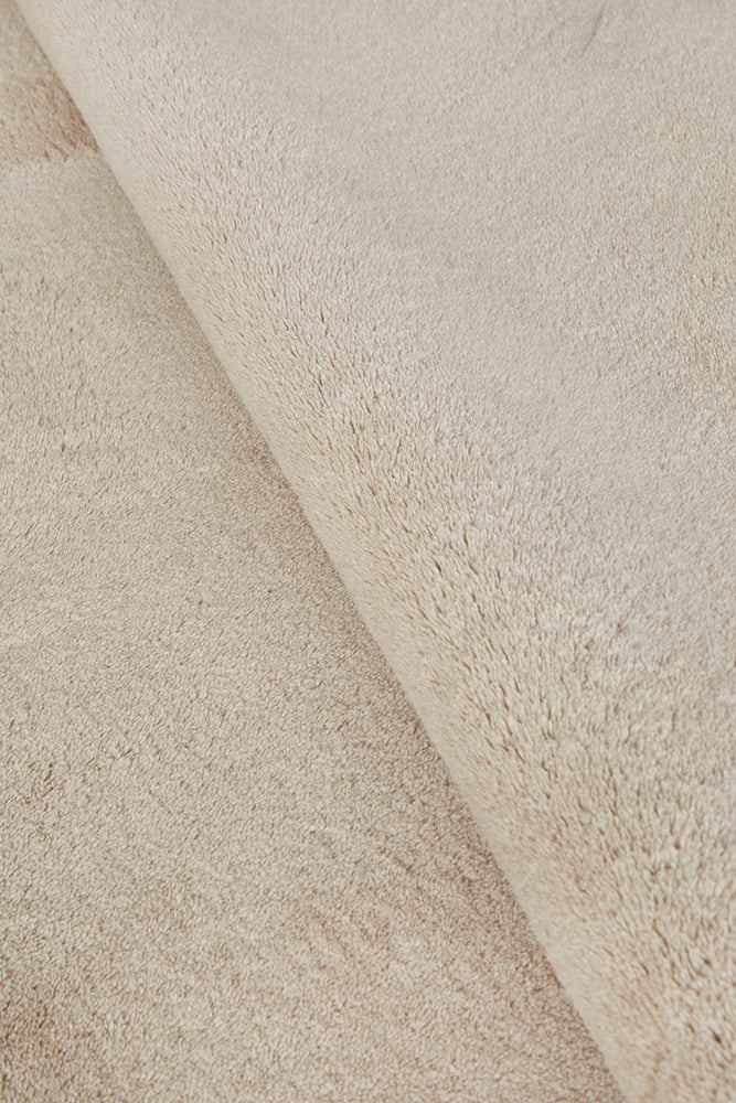 Evelyn Beige Rug
