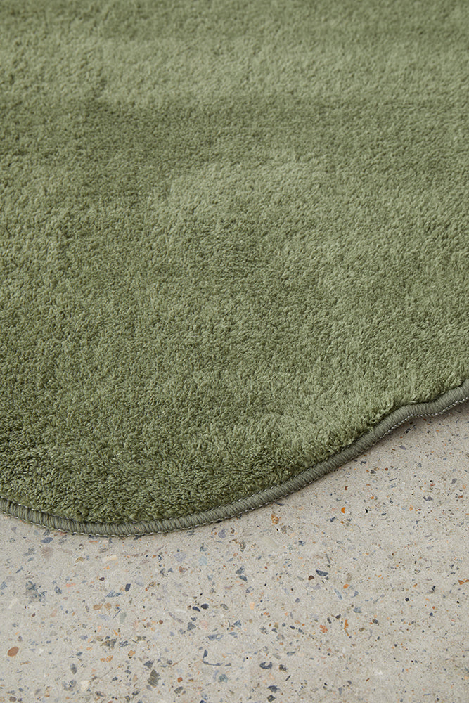 Evelyn Green Runner Rug