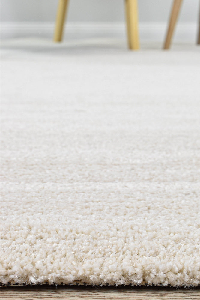 Calympso 61 Cream Rug