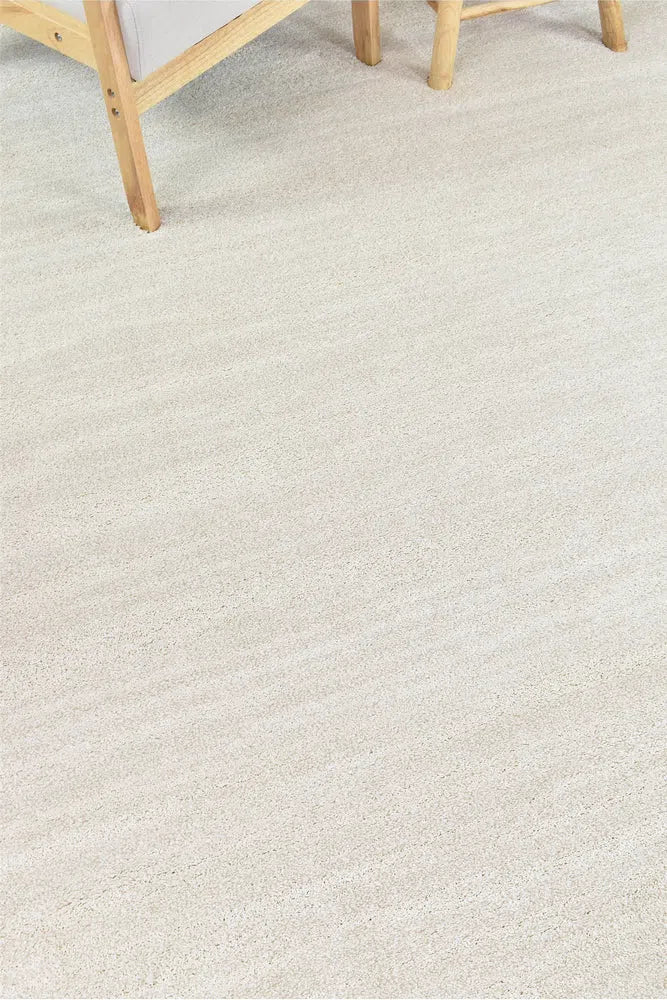 Naomi Topaz Cream Shag Rug