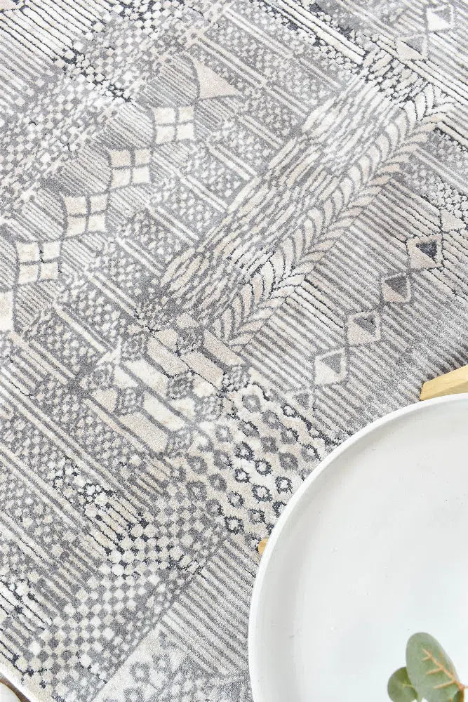 Seqouia 240 Charcoal Rug