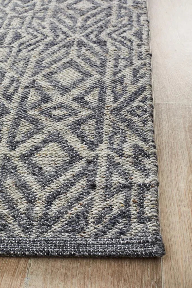Relic-Relic Sammy Graphite Cobolt Rug