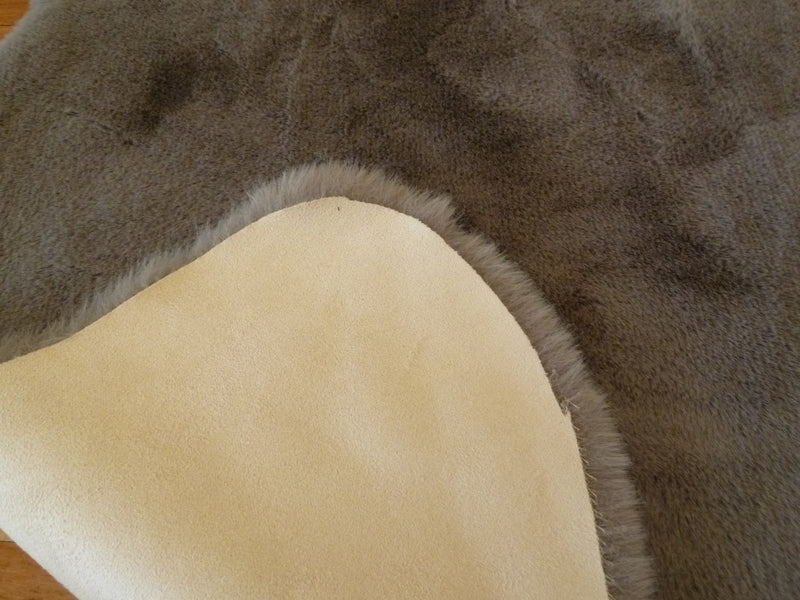 Grey Sheepskin look Ultra Soft Faux Fur Luxurious Modern Rug Floor Mat