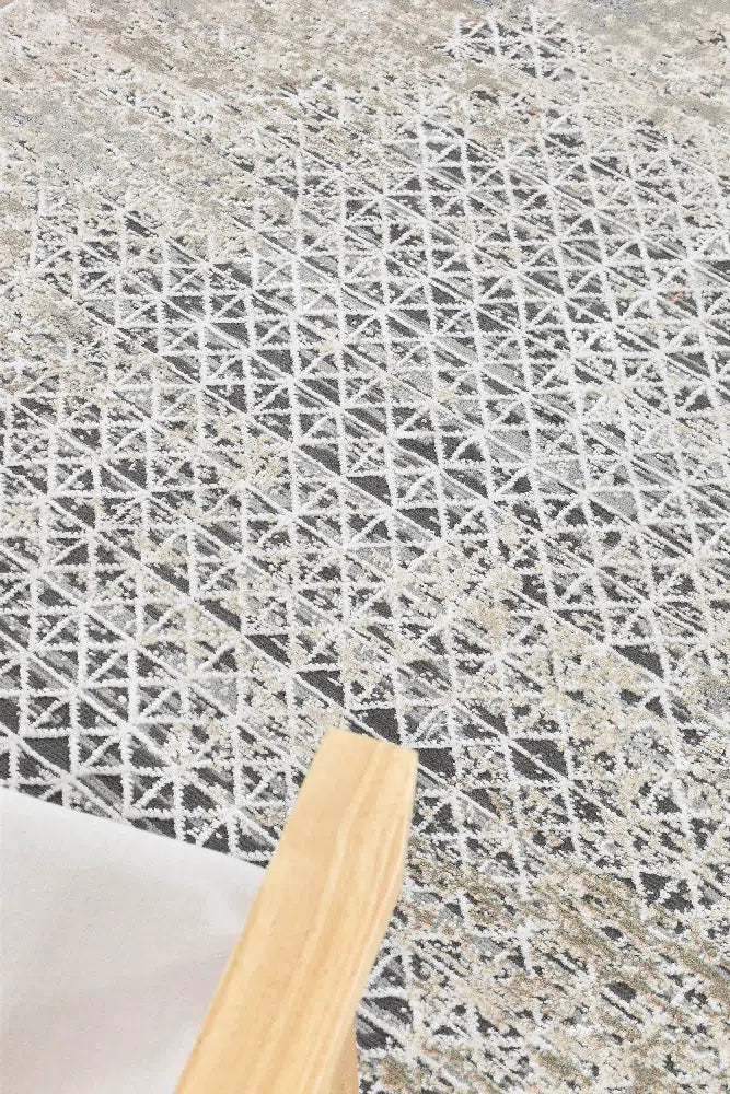 Havana 27 Beige Trellis Rug