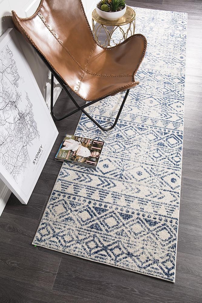 Oasis-Oasis Ismail White Blue Rustic Runner Rug