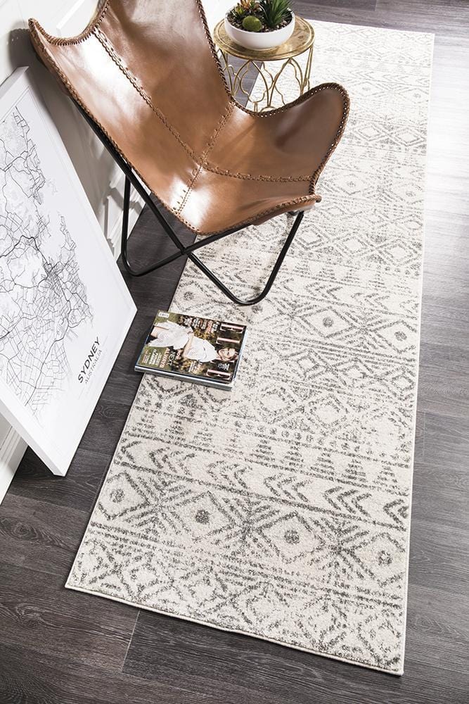 Oasis-Oasis Ismail White Grey Rustic Runner Rug