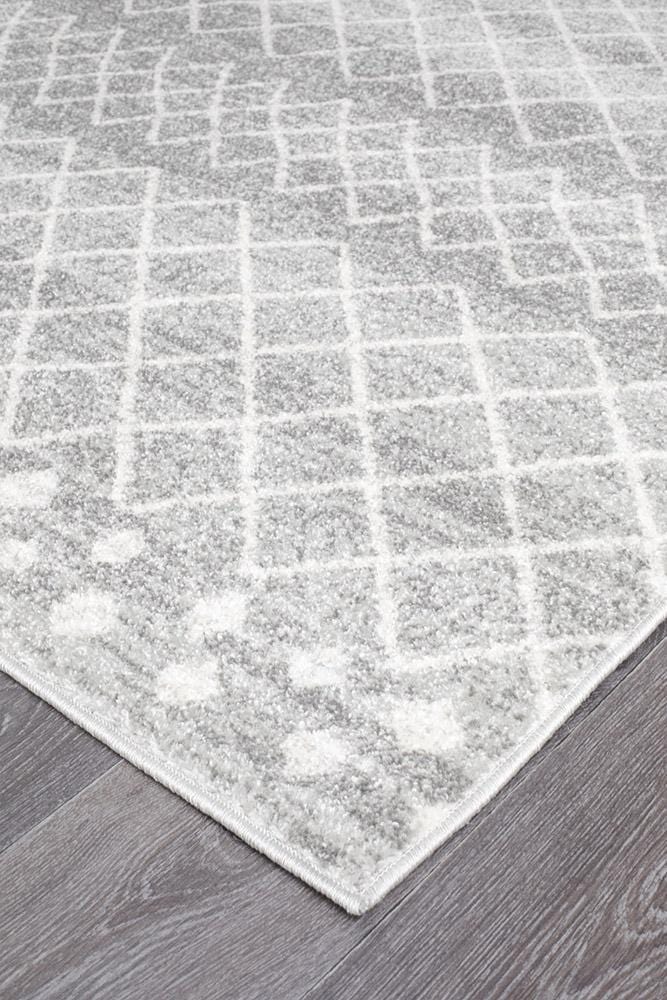 Oasis-Oasis Selma Silver Tribal Runner Rug