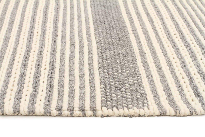 Skandi-Hellena Braied Silver Felted Wool Rug